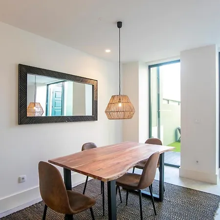 Loule Luxury Garden W/ Ac Apartment Porto