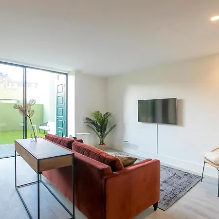 Loule Luxury Garden W/ Ac *