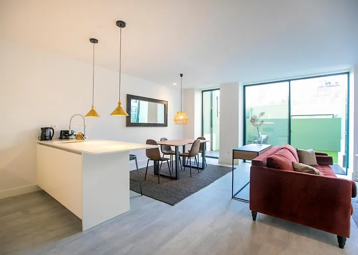 Loule Luxury Garden W/ Ac Apartment Porto